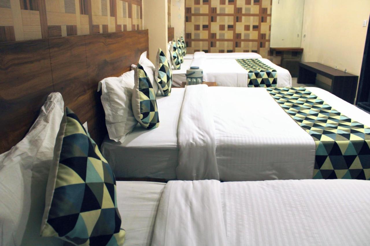 Maruti Group Of Hotels - Shri Naman Nāthdwāra Exterior foto